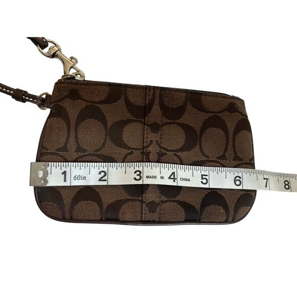 COACH Signature C Jacquard Small Wristlet Wallet Mahogany Brown - Picture 5 of 6